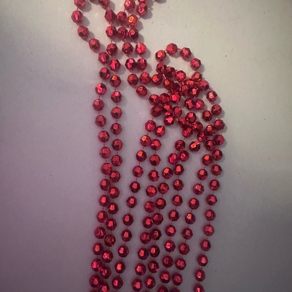 Red Beaded Christmas Tree Garland Home Decor - Picture 3 of 5